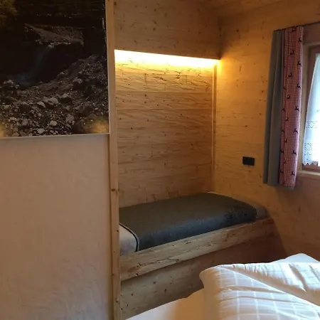 Dağ evi Ferienhuetten Lechtal Elbigenalp