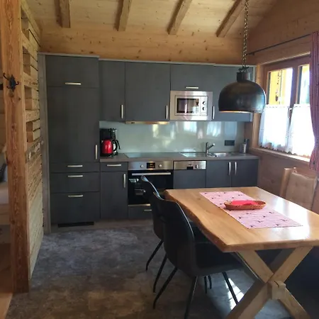 Ferienhutten Lechtal Chalets * Elbigenalp