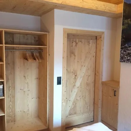 Ferienhuetten Lechtal * Elbigenalp