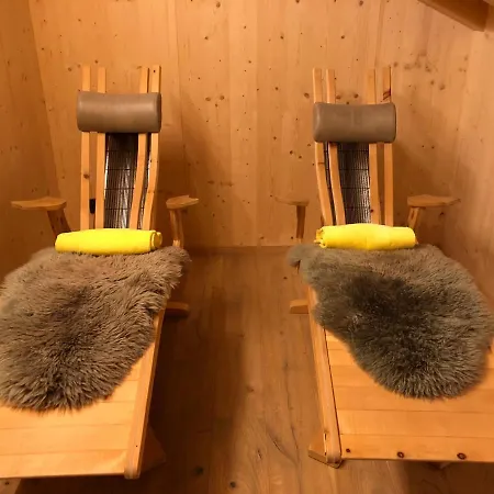 Ferienhuetten Lechtal *